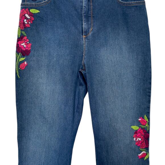 Gloria Vanderbilt Amanda High Rise Ankle Jeans 12 Short Floral Embroidered - Picture 3 of 12